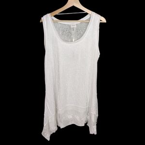 Cupio White Flowy Tank with Shimmer, NWT, XL